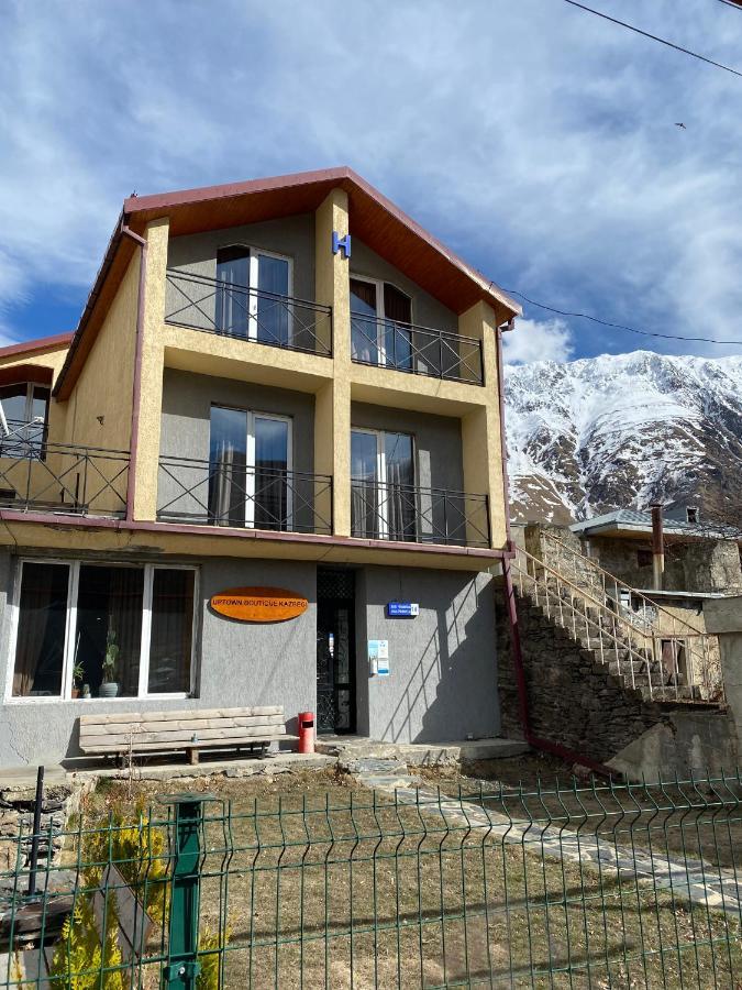 Uptown Boutique Kazbegi Hotel Luaran gambar